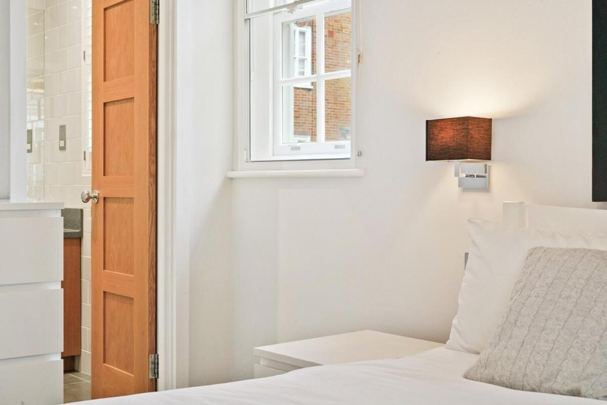 Apartment Heavenly Stays, Chelsea, Cozy 1bd Garden-view Nest